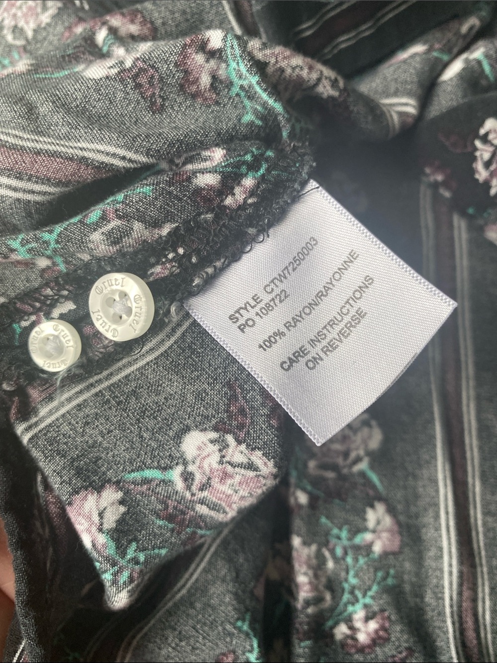 Cruel Denim black floral pearl snap western shirt - Picture 7 of 8